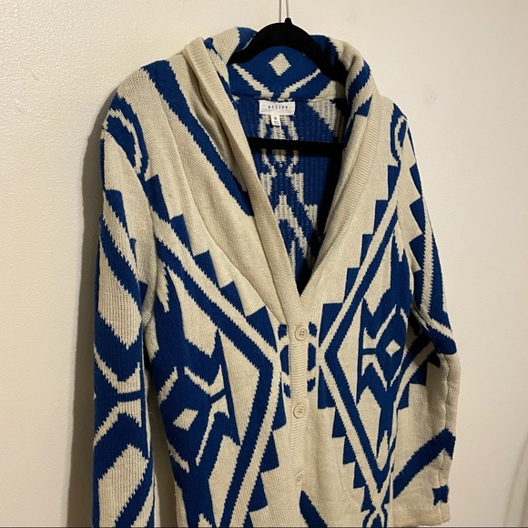 Active Blue & Cream Thick Cardigan Sweater - Picture 5 of 5